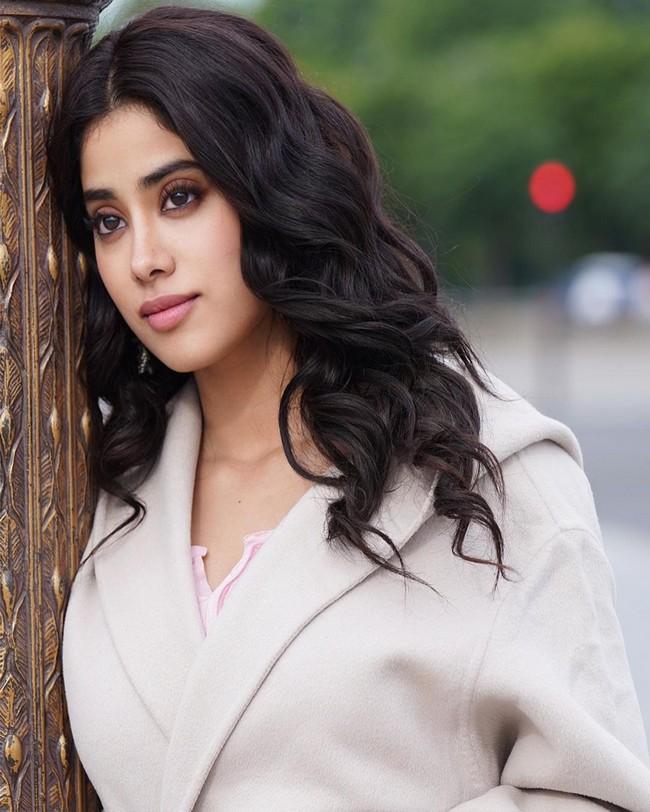 Janhvi Kapoor 3