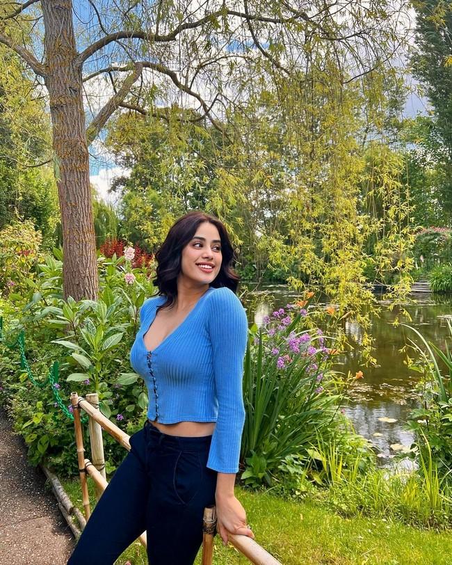 Janhvi Kapoor 18