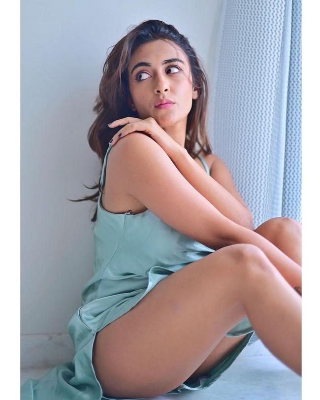 Jinal Joshi 18