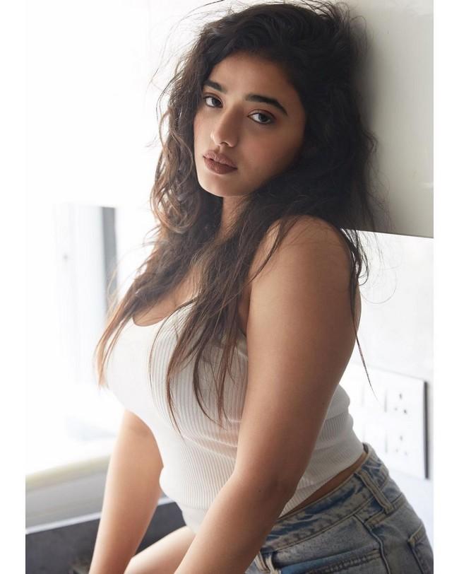 Ketika Sharma 12