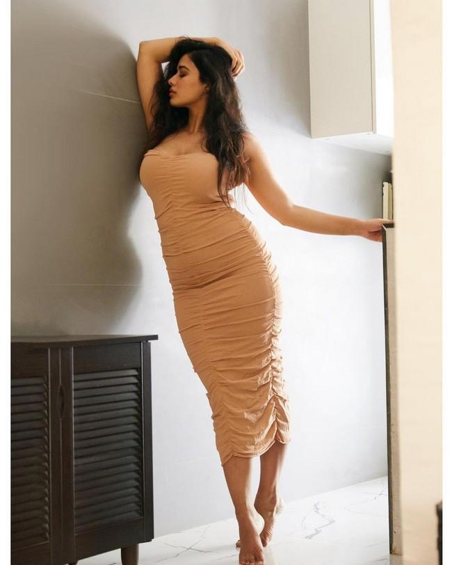 Ketika Sharma 5