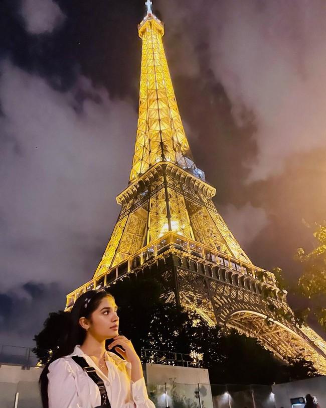 Krithi Shetty 8