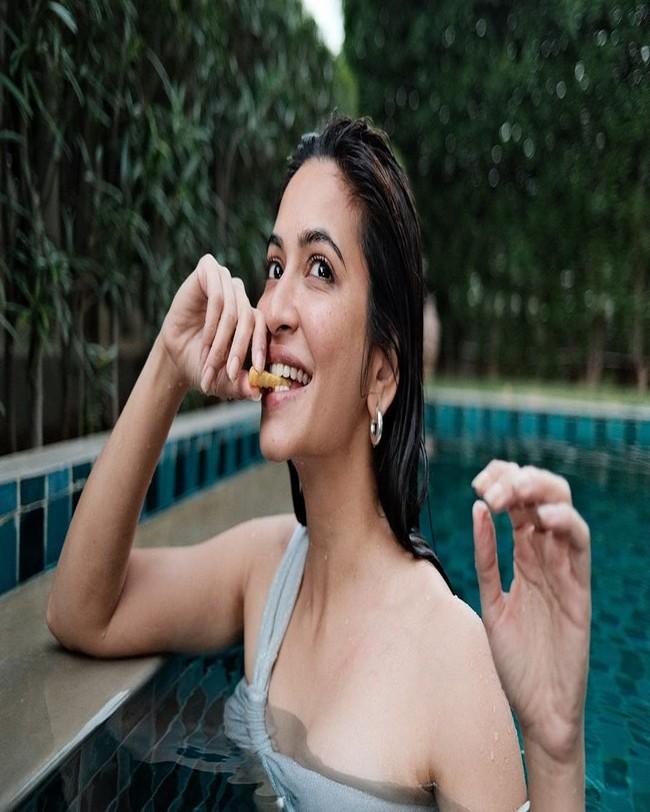 Kriti Kharbanda 6