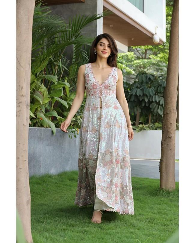 Mehreen Pirzadaa 2
