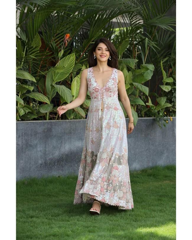 Mehreen Pirzadaa 3