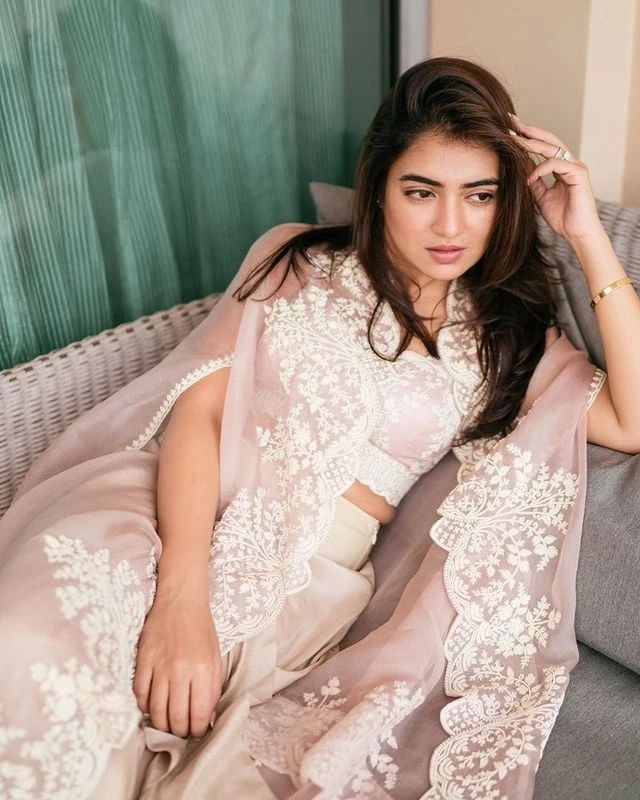 Nazriya Nazim fahadh (18)