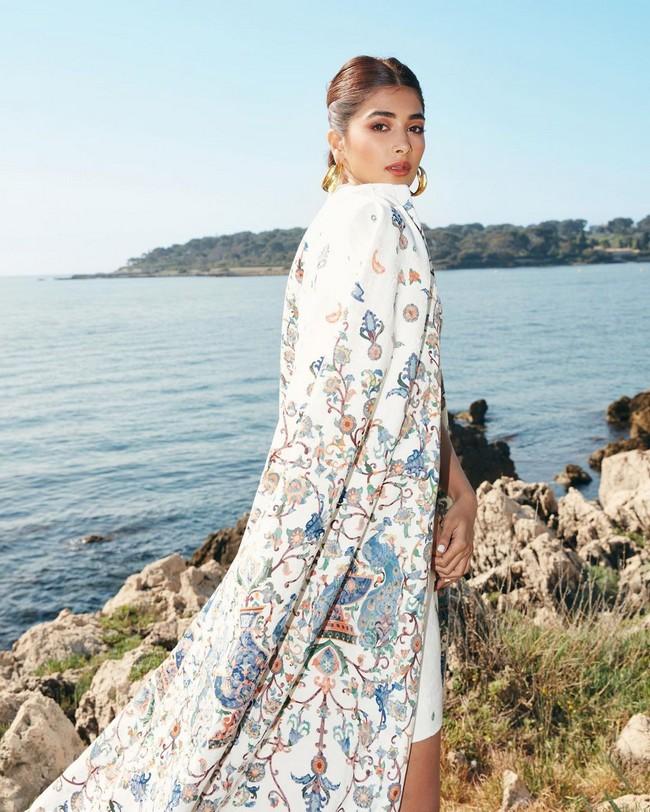 Pooja Hegde 5