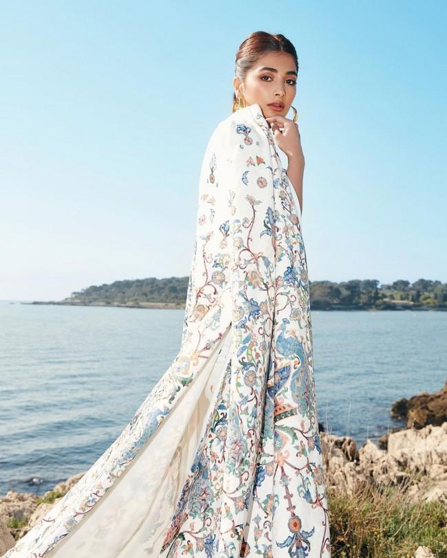 Pooja Hegde 6