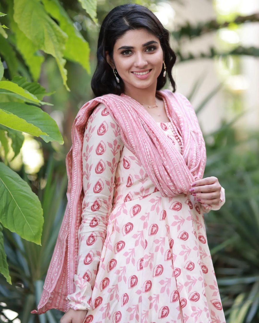 Pragya Nagra (12)