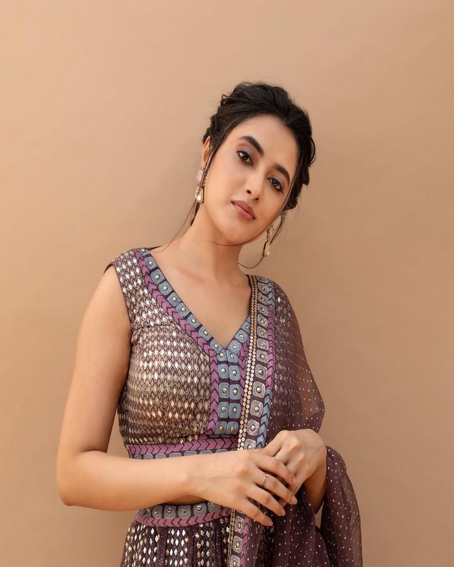 Priyanka Mohan 16