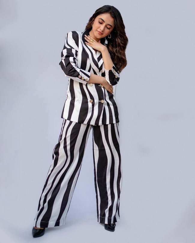 Priyanka Mohan 8