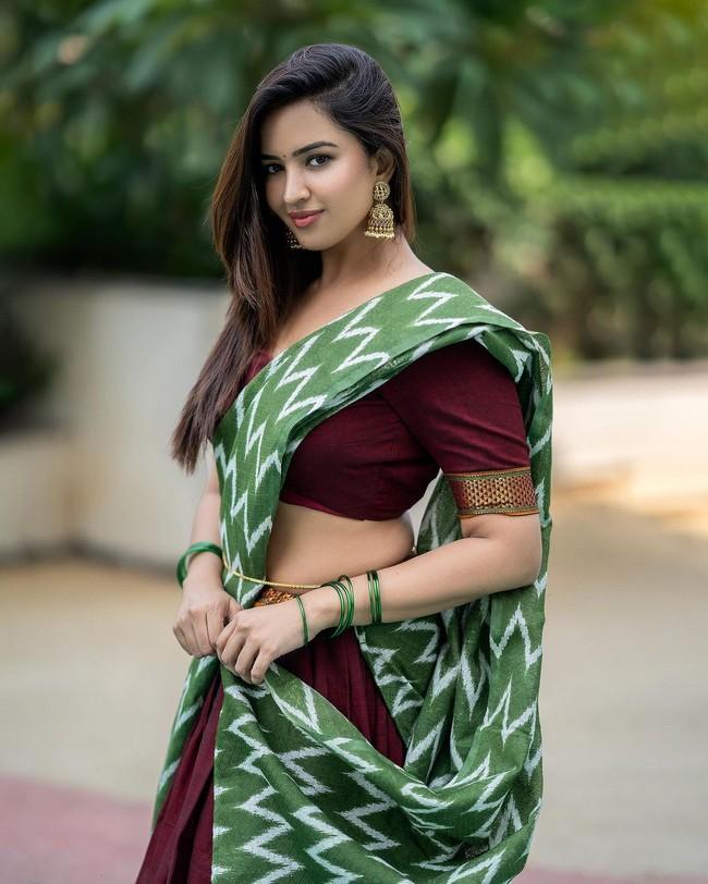 Pujita Ponnada