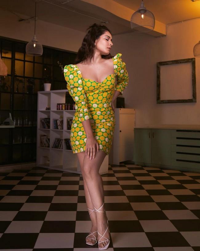 Raashii Khanna 6
