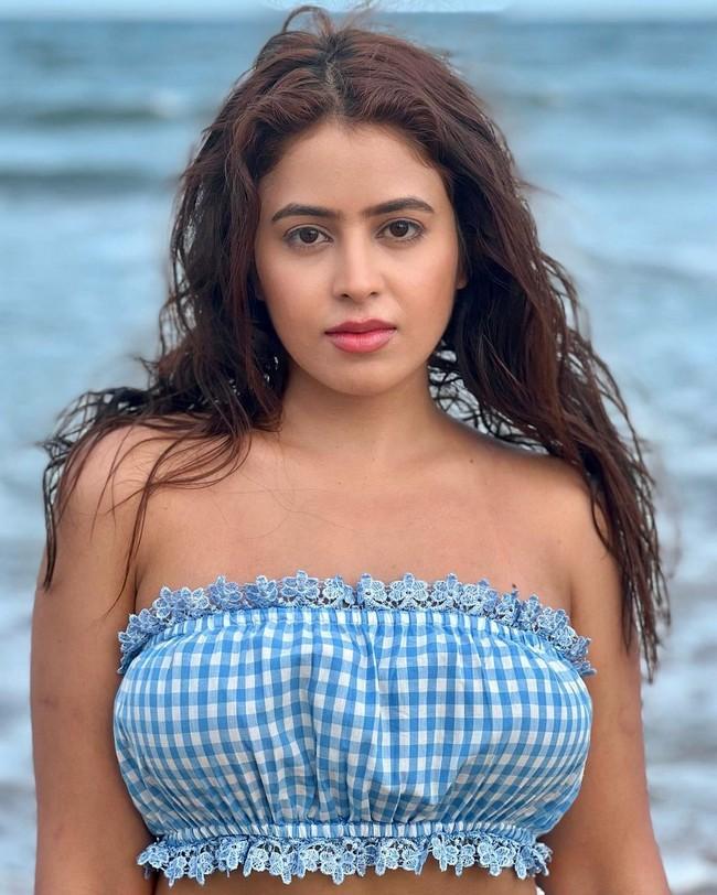 Shobhita Rana 5