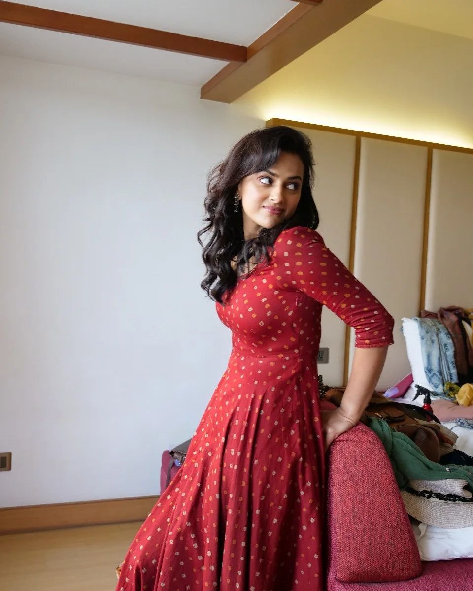 Shraddha Rama Srinath (7)