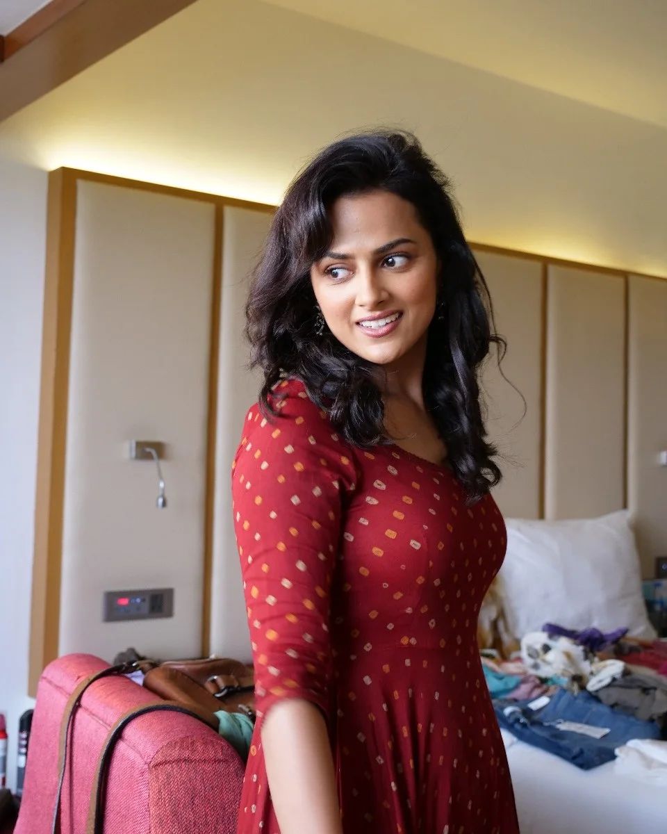Shraddha Rama Srinath (8)