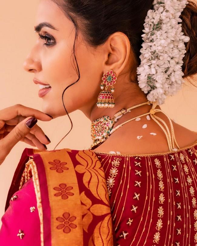 Akshara Gowda 9