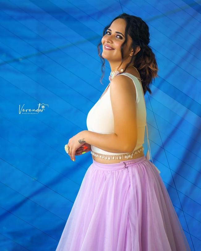 Anasuya Bharadwaj 4