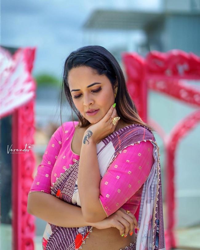Anasuya Bharadwaj 8