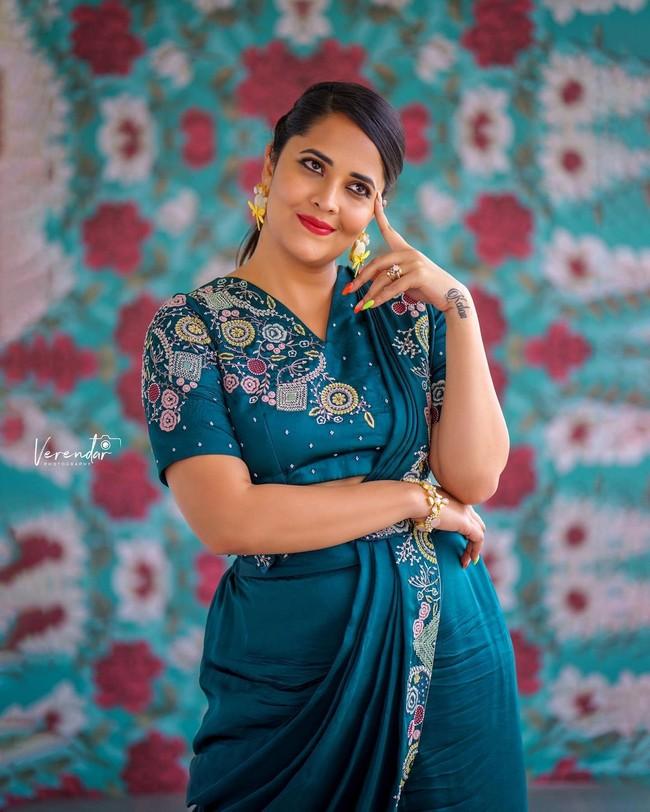 Anasuya 10