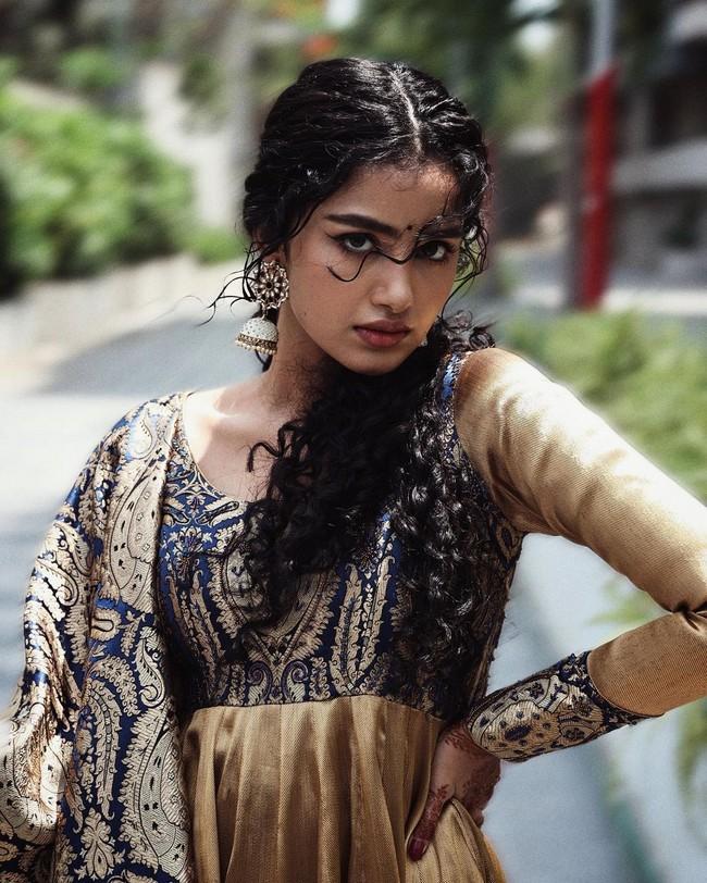 Anupama Parameswaran 2