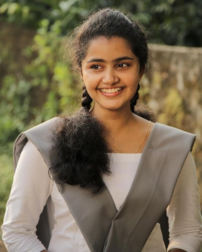 Anupama Parameswaran 8