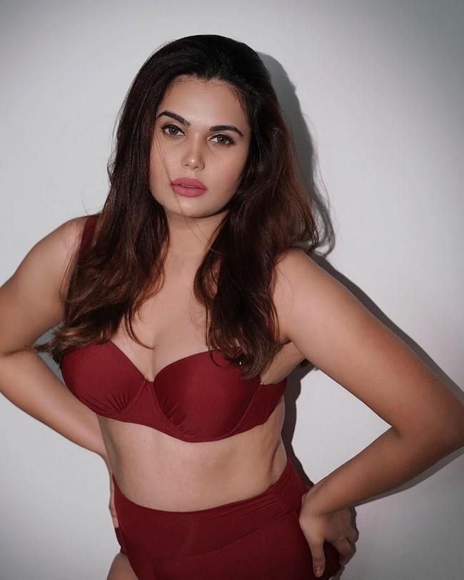 Anupma Agnihotri 10