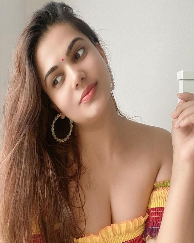 Anupma Agnihotri 20