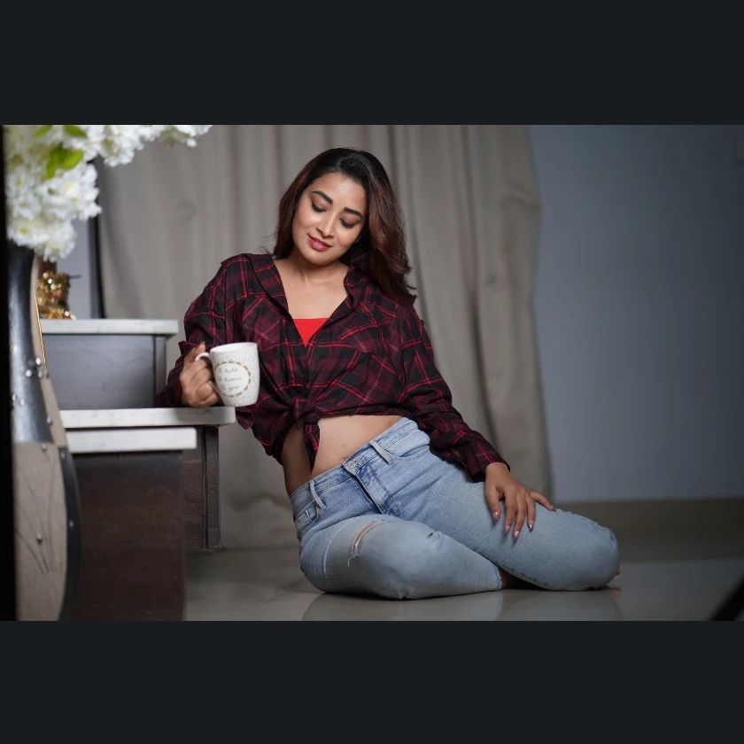 Bhanu Shree (4)