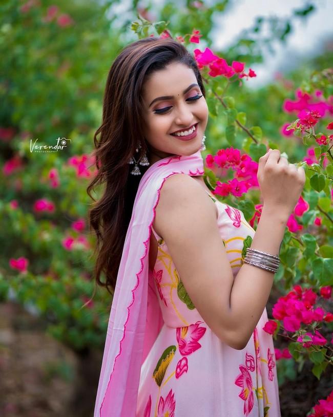 Deepika Pilli 8