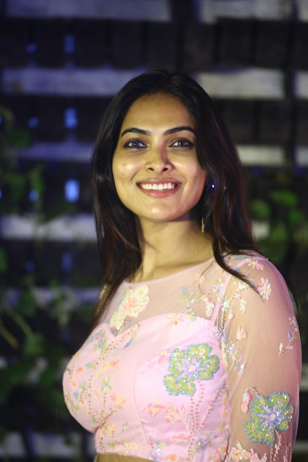Divi Vadthya (49)