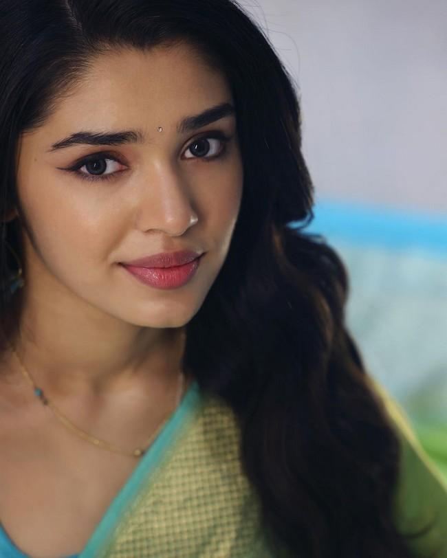 Krithi Shetty 13
