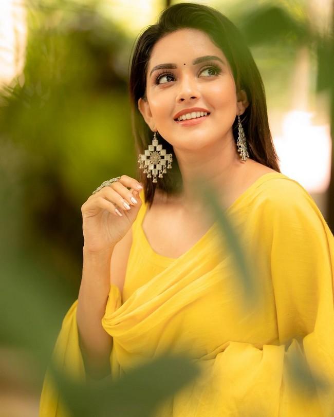 Mahima Nambiar 3