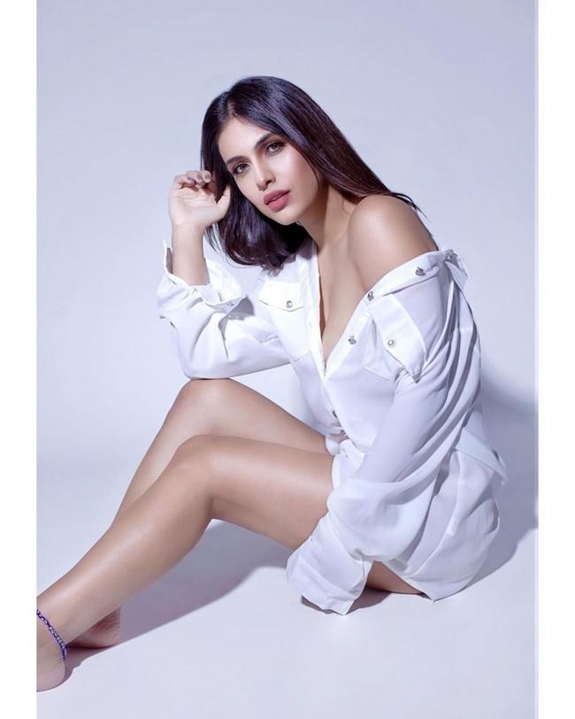 Nehhaa Malik 7