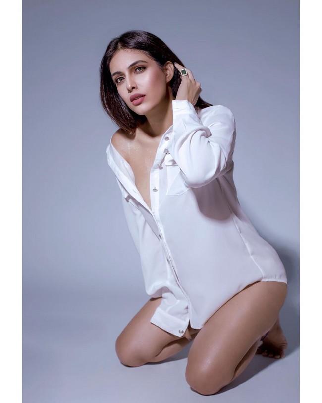 Nehhaa Malik 9
