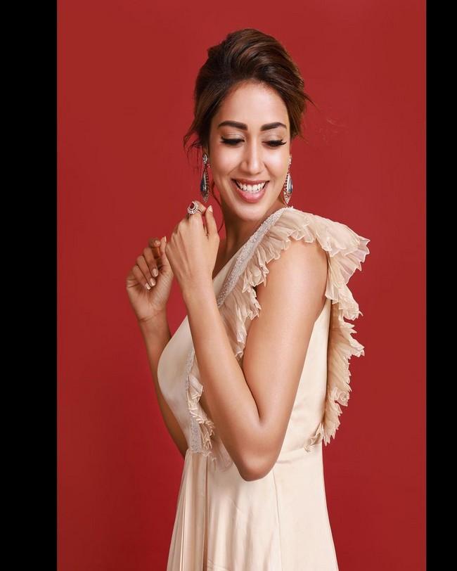 Nivetha Pethuraj 6