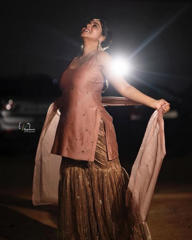 Poorna 17
