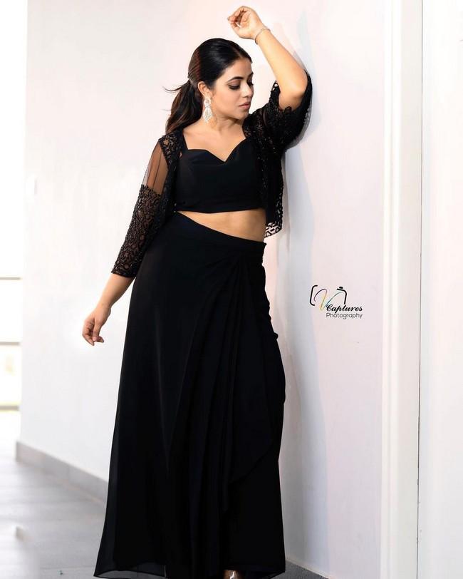 Poorna 8
