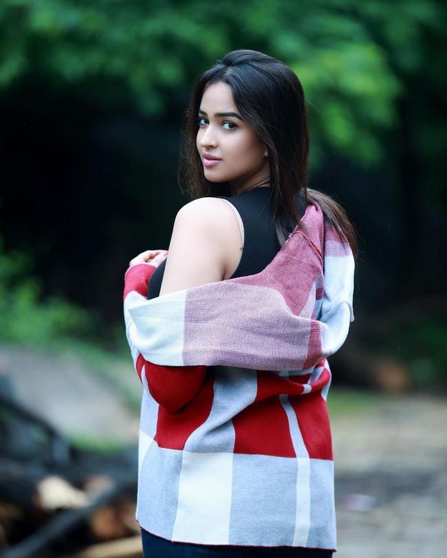 Pujita Ponnada 12