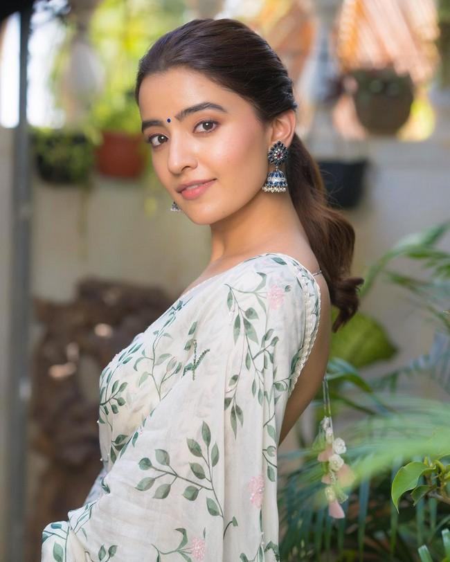 Rukshar Dhillon 12