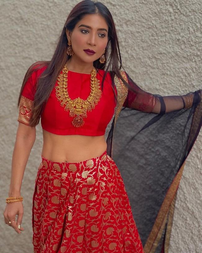 Sakshi Agarwal 2