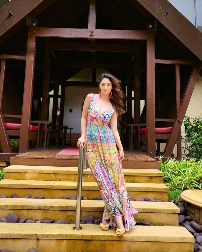 Sandeepa Dhar 4