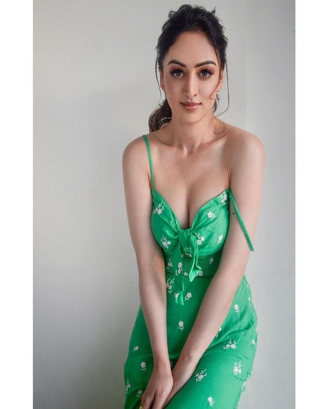 Sandeepa Dhar 3