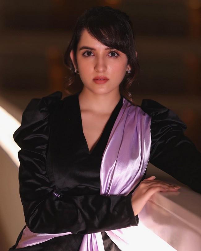 Shirley 9