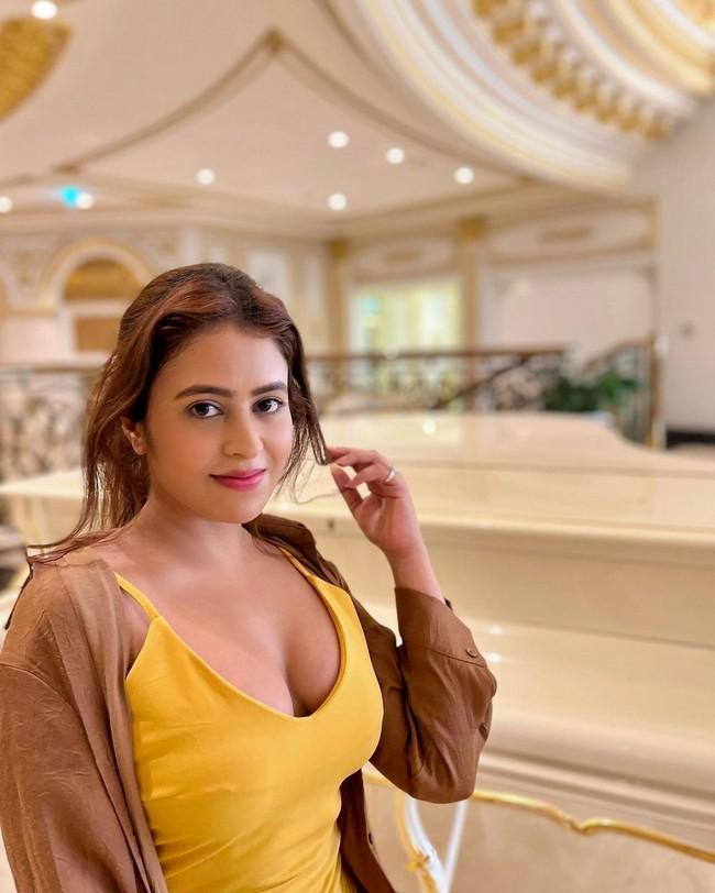 Shobhita Rana 3