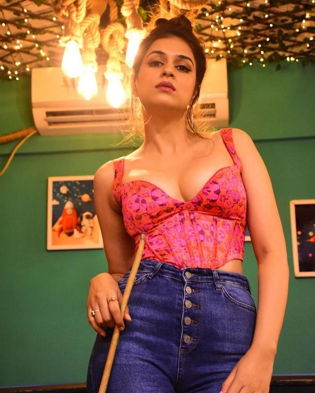Shraddha Das 9