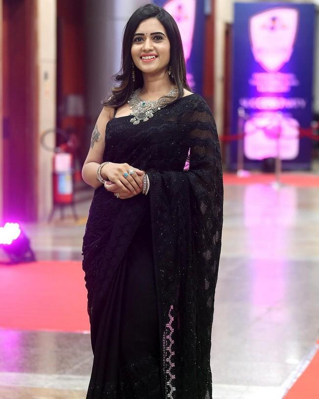 Sravanthi 2