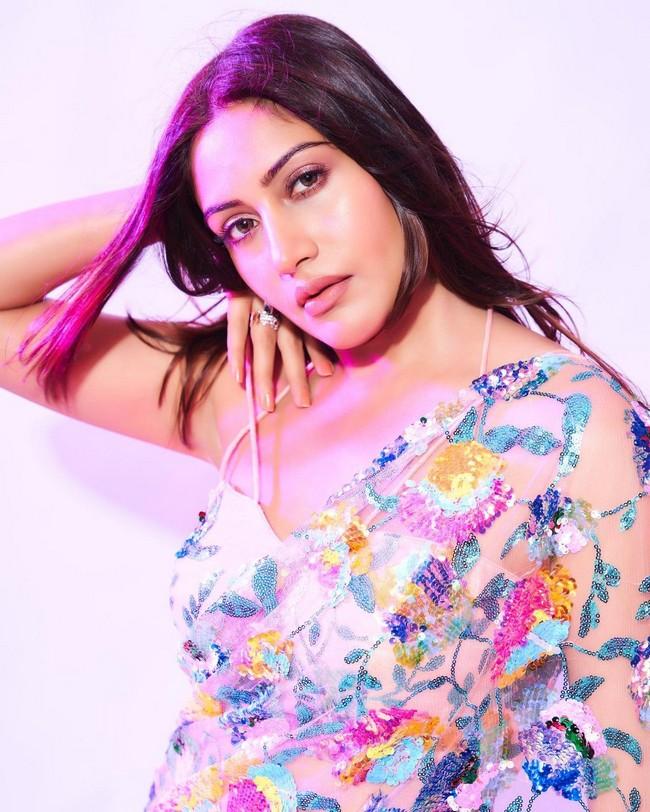Surbhi Chandna 6