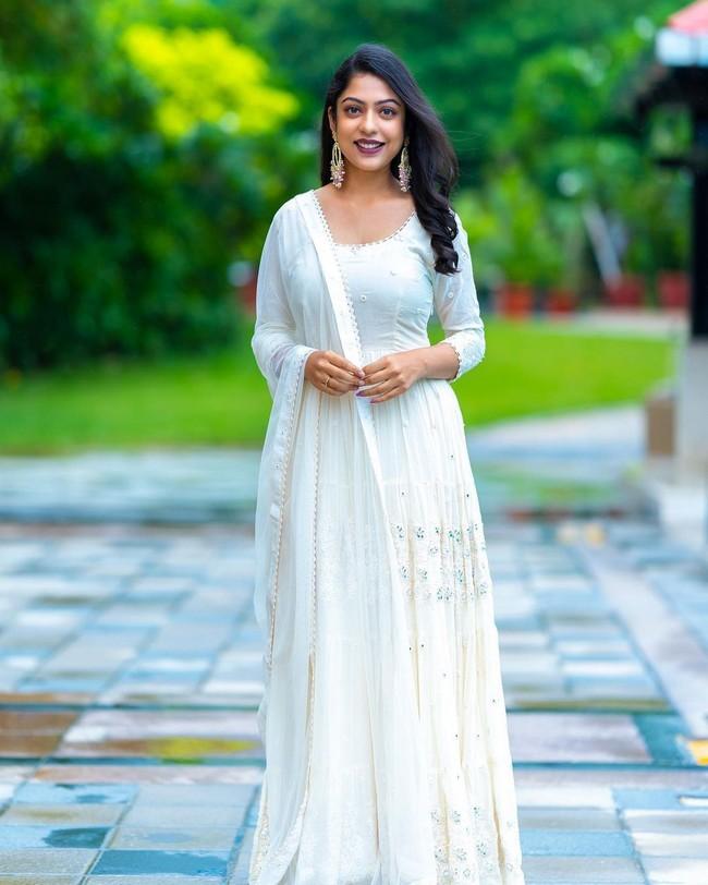 Varsha Bollamma 10