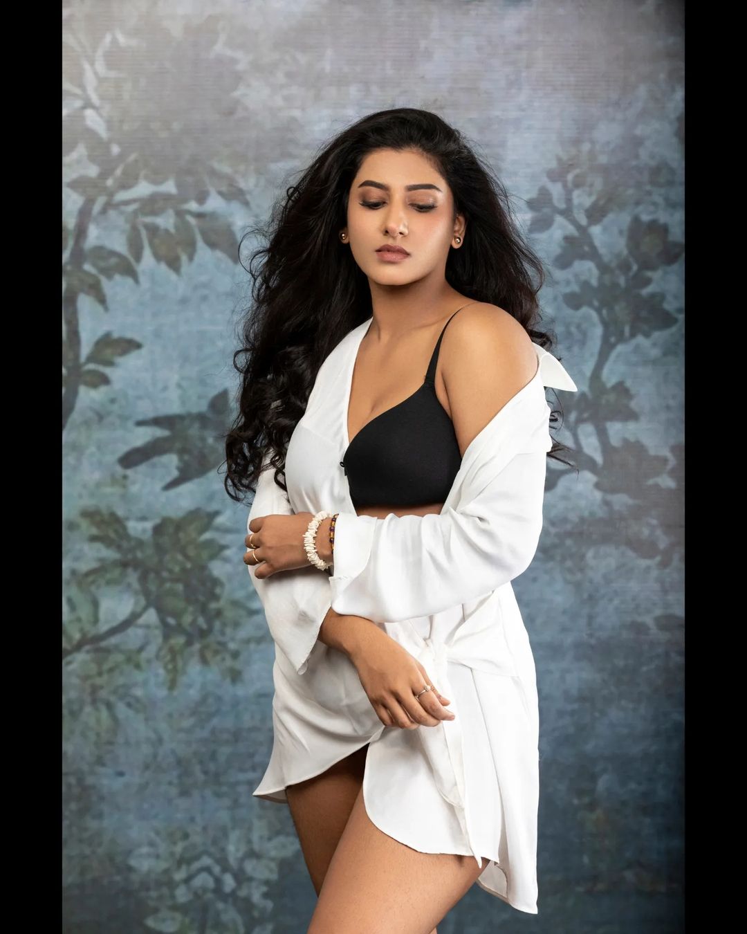 Vishnupriyaa (2)